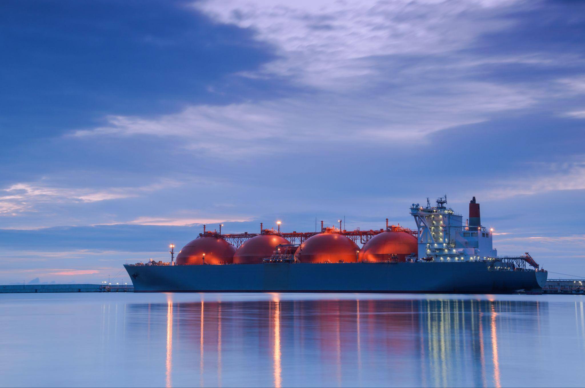 LNG Tanker